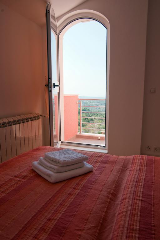 Apartments Marinic プリモシュテン 部屋 写真
